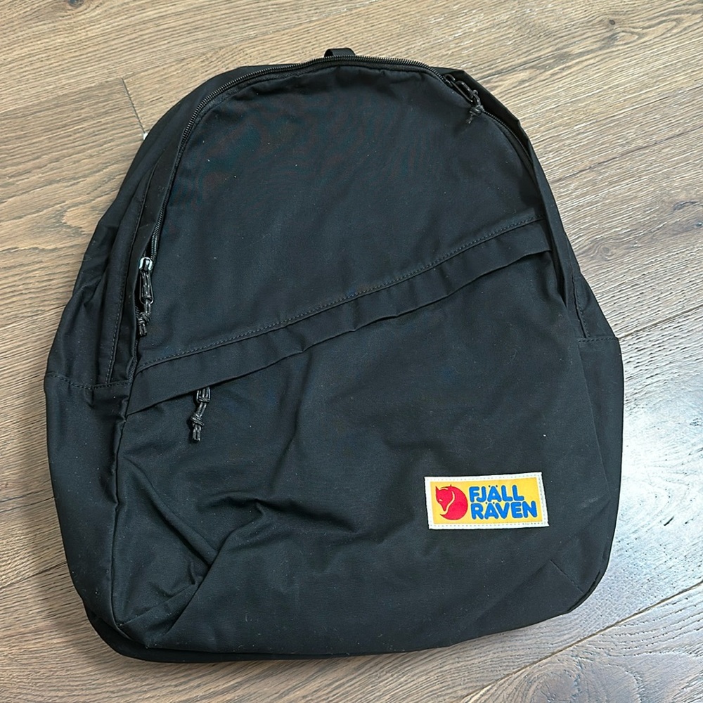 Fjallraven Vardag 25 in black